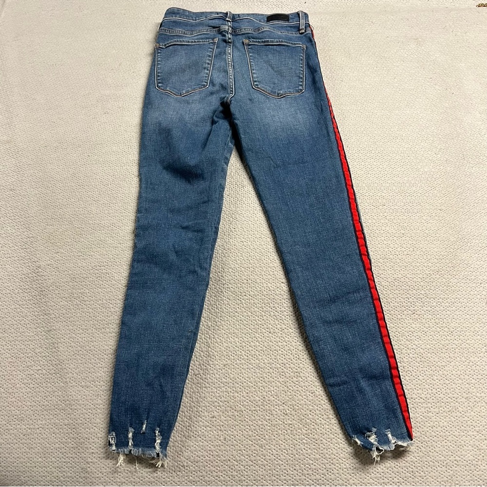 ⭐️ Abercrombie & Fitch Simone High Rise Ankle Raw Hem Jeans Size 27 EUC - Picture 3 of 6